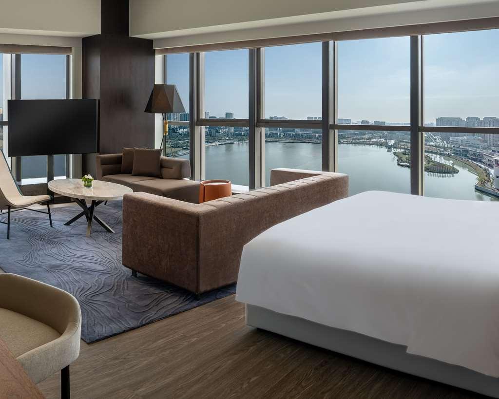 Hyatt Centric Lakeside Ningbo Zimmer foto